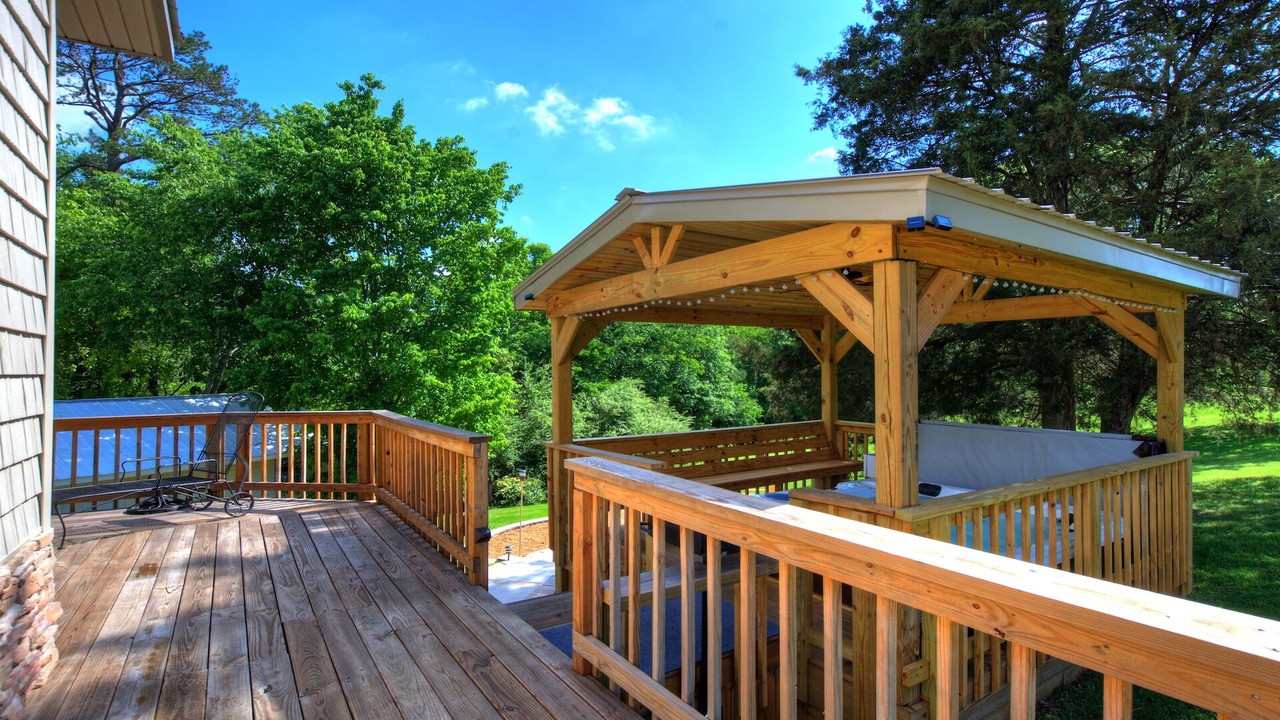 Photo of Outdoor in Graysville