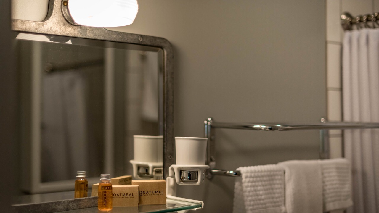 Photo of Bathroom in Lincoln Park