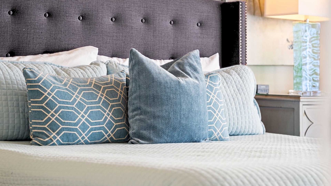 Photo of Bedroom in Avalon Beach Estates