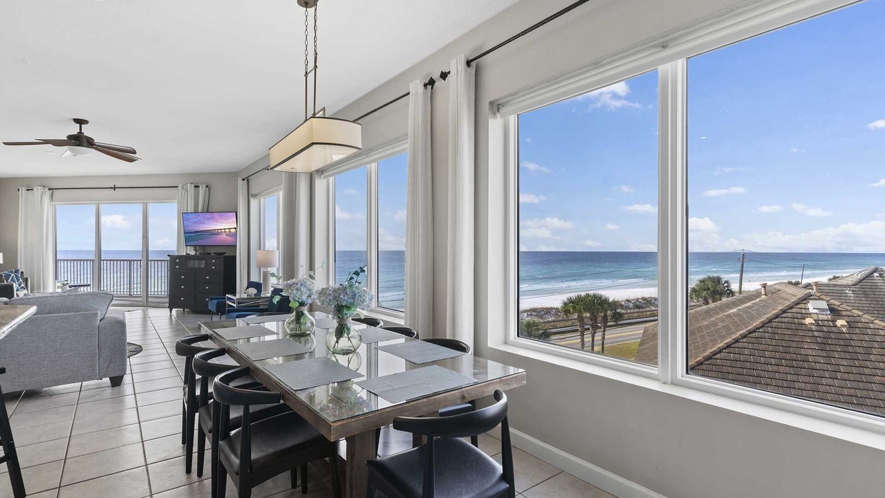 Photo of Others in Avalon Beach Estates