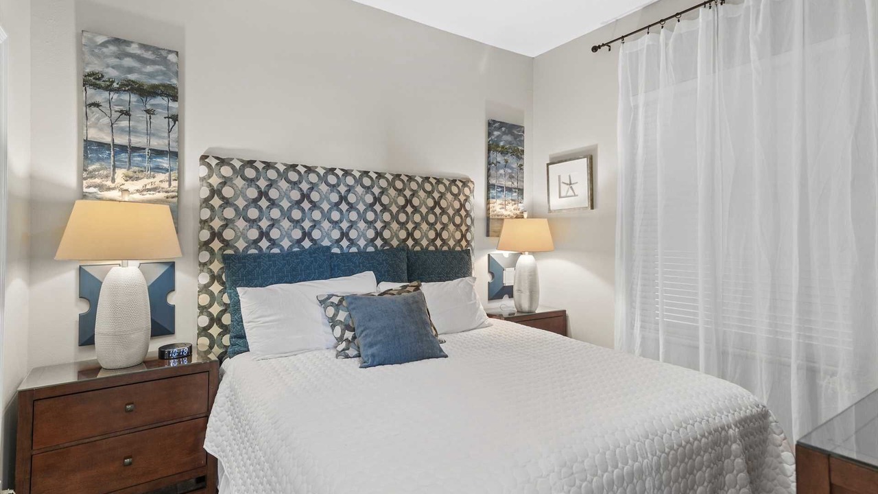 Photo of Bedroom in Avalon Beach Estates