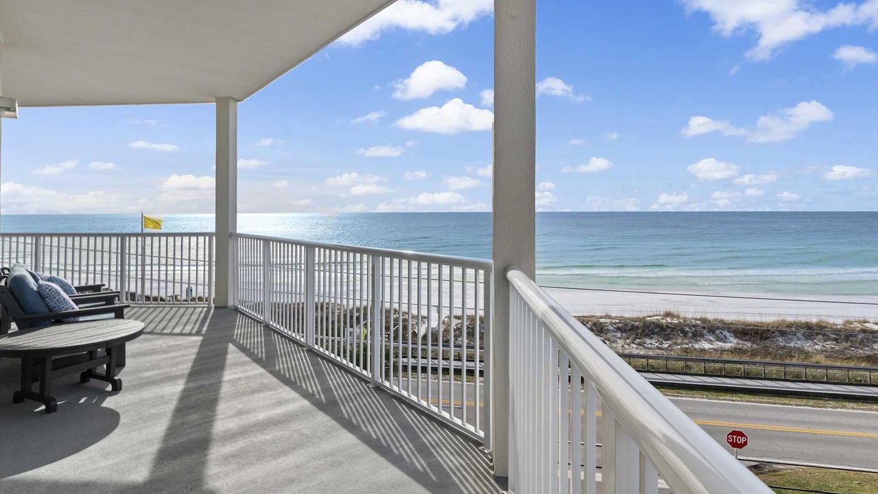 Photo of Outdoor in Avalon Beach Estates