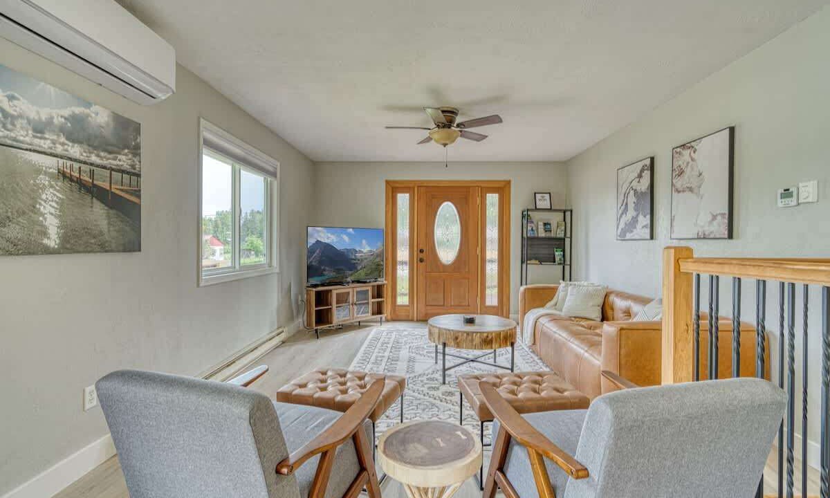 Photo of Bedroom in Lakeside