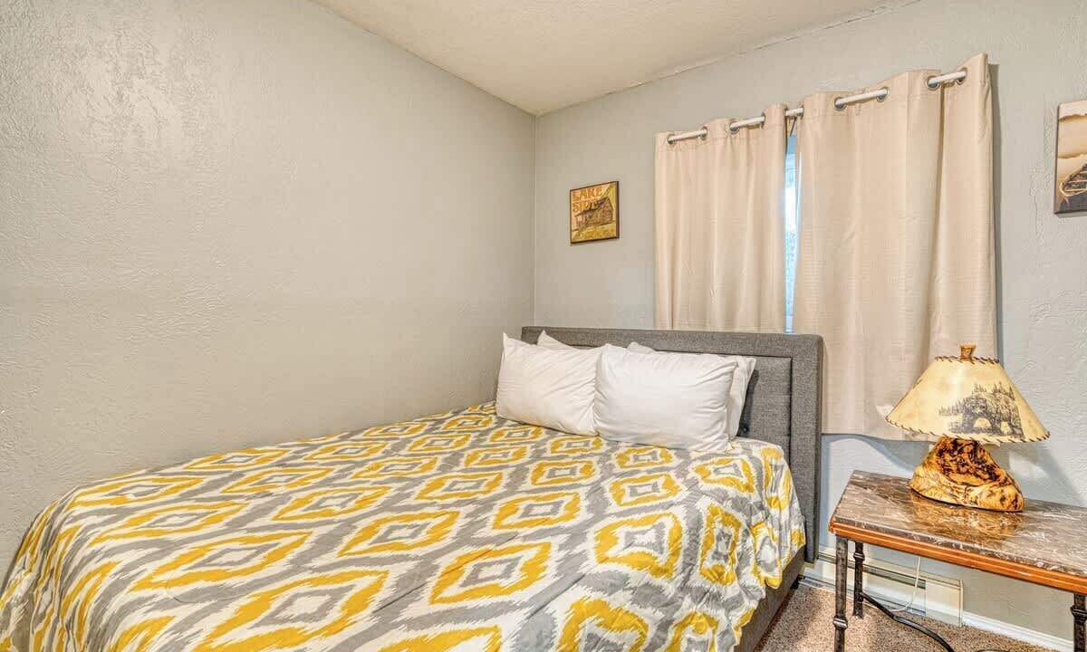 Photo of Others in Lakeside