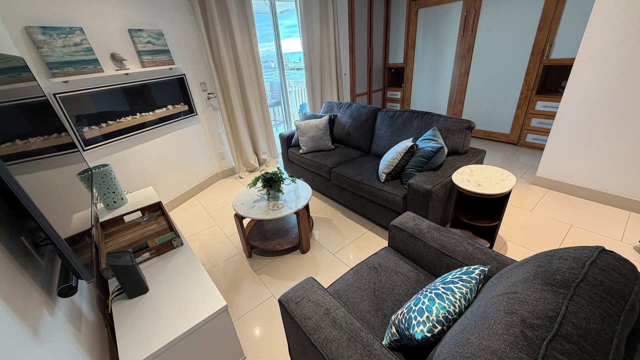 Photo of Livingroom in Townsite