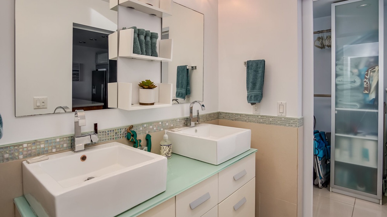 Photo of Bathroom in Townsite