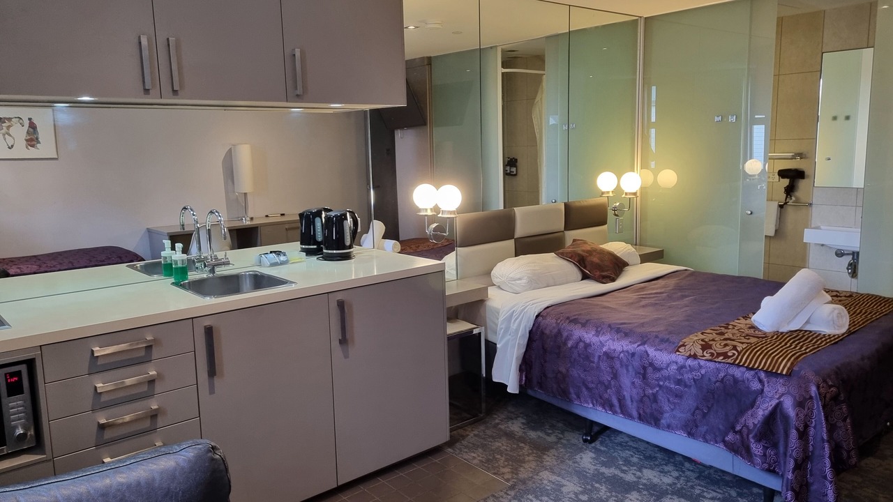 Photo of Bedroom in Kew