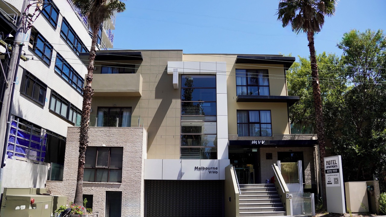 Photo of Outdoor in Kew