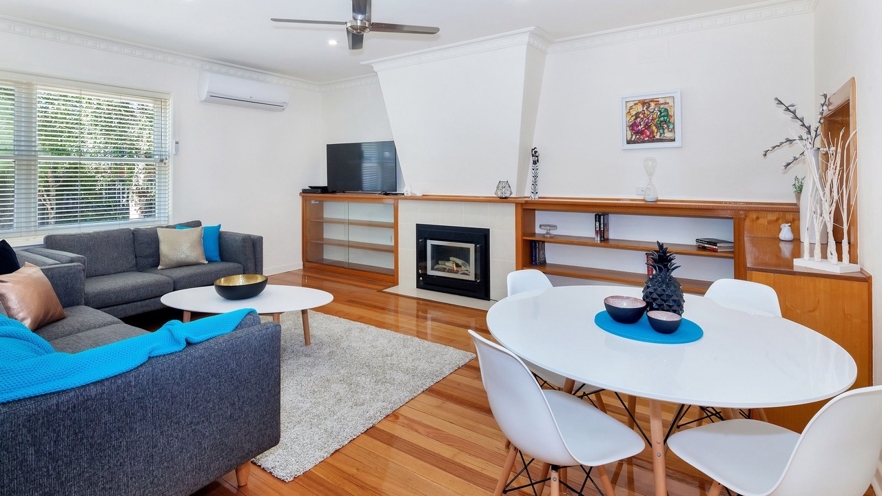 Photo of Livingroom in Lake Wendouree