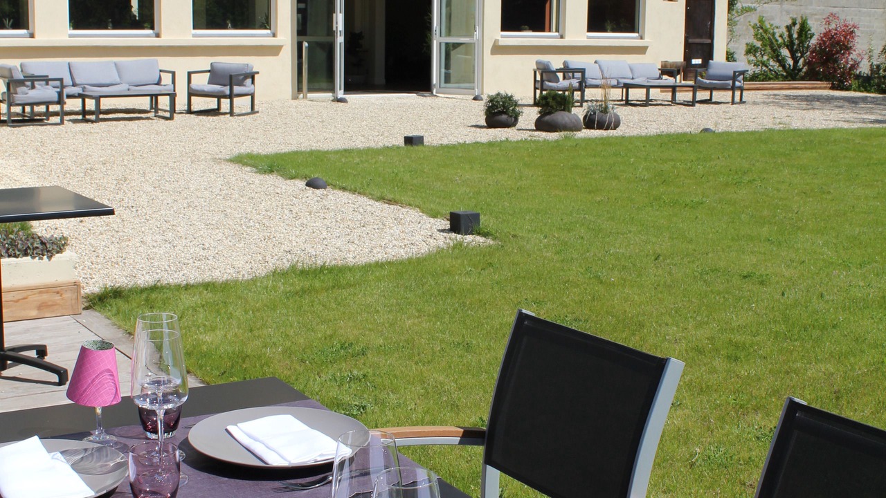 Photo of Outdoor in Dampmart