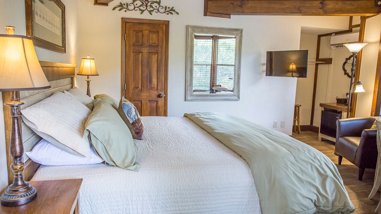 Photo of Bedroom in Sapphire