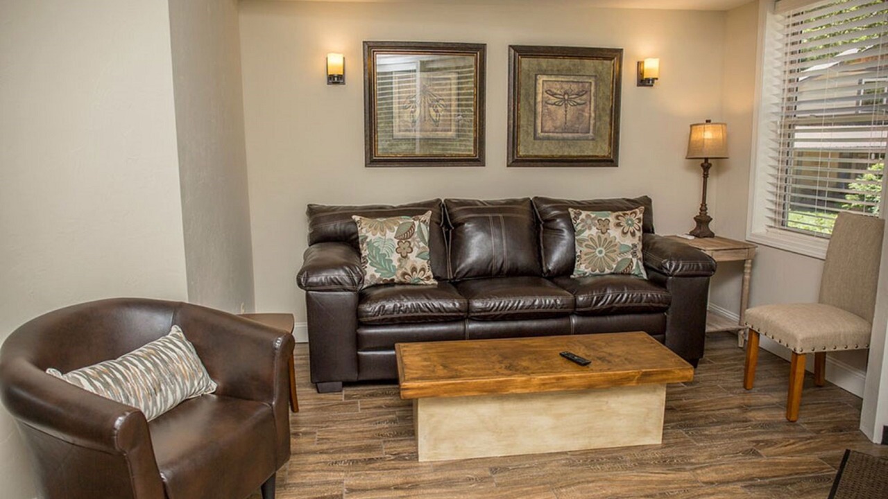 Photo of Livingroom in Sapphire