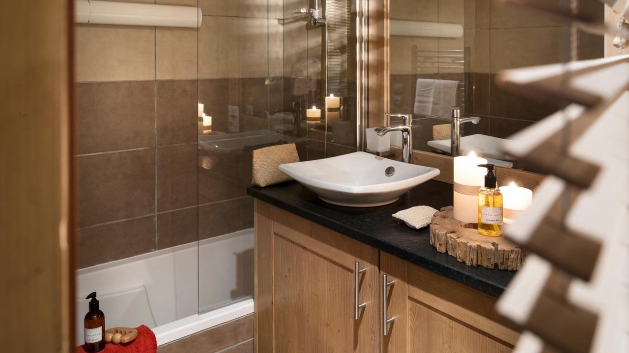 Photo of Bathroom in La Rosiere