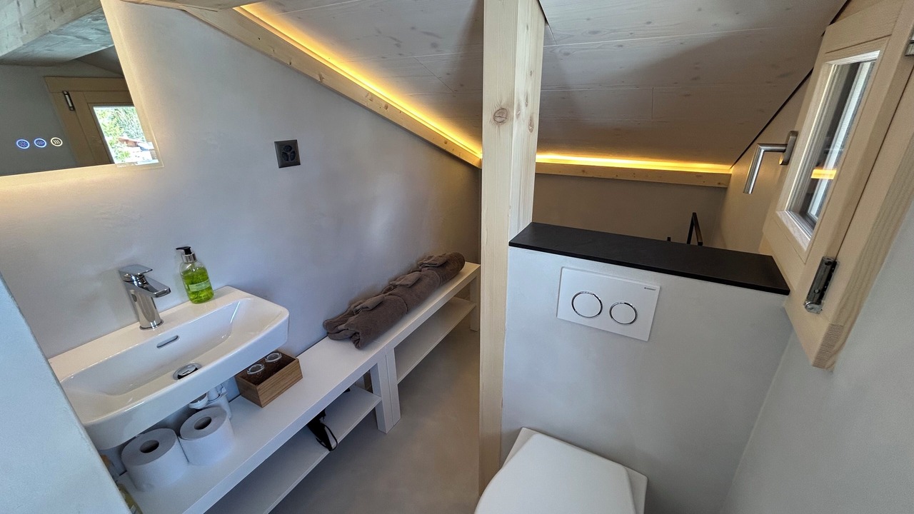 Photo of Bathroom in Zweisimmen Nr Gstaad