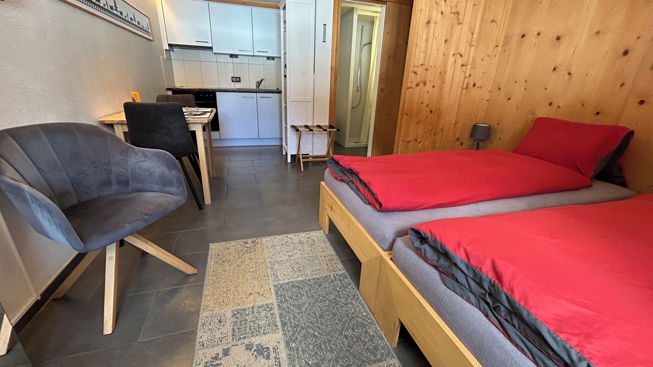 Photo of Bedroom in Zweisimmen Nr Gstaad