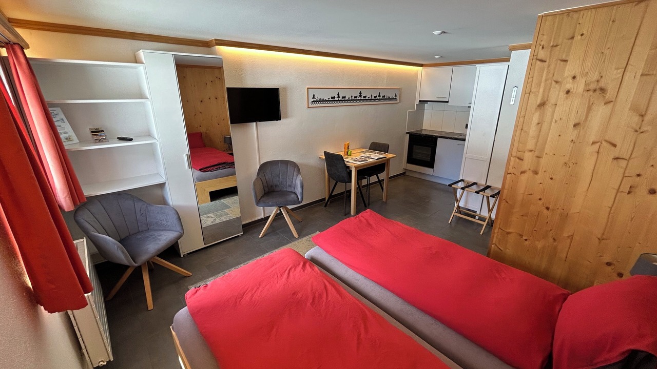 Photo of Bedroom in Zweisimmen Nr Gstaad