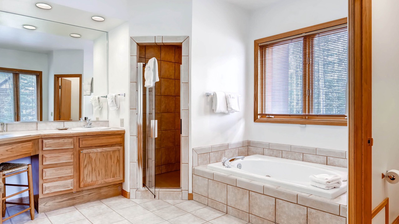 Photo of Bathroom in Keystone