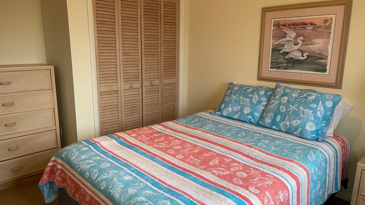Photo of Bedroom in Sea Scape