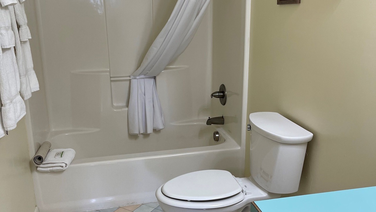Photo of Bathroom in Sea Scape