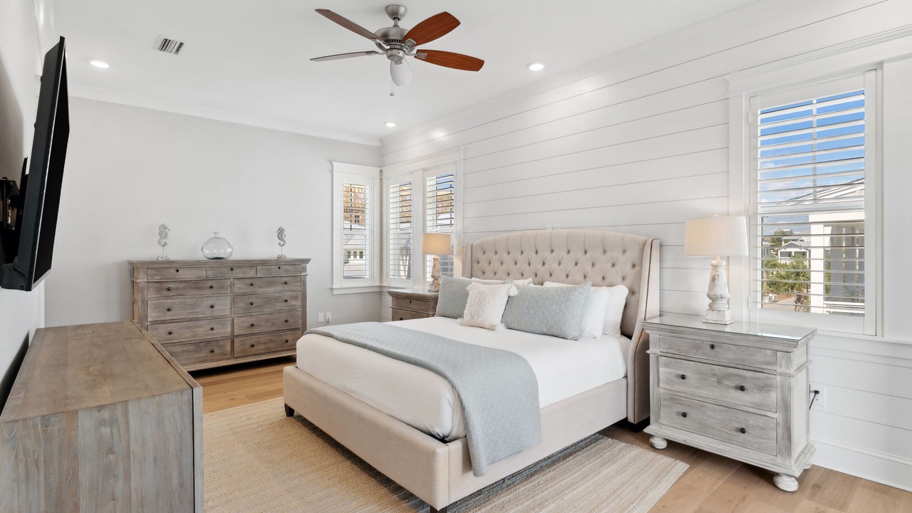 Photo of Bedroom in Santa Rosa Beach