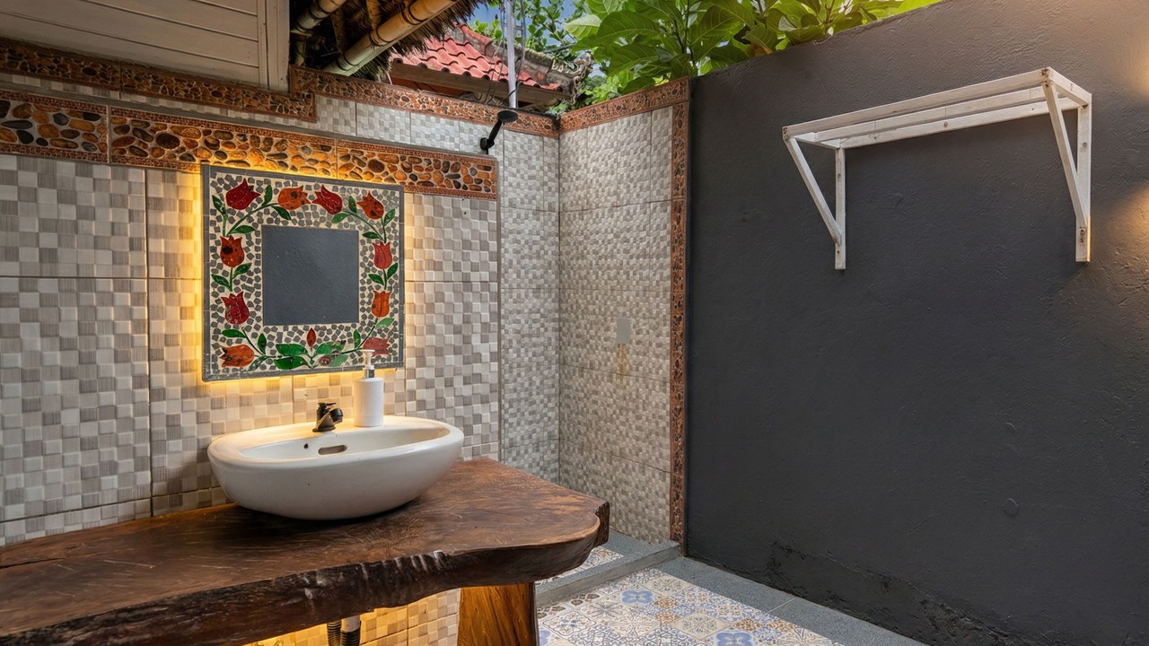 Photo of Bathroom in Ceningan Island