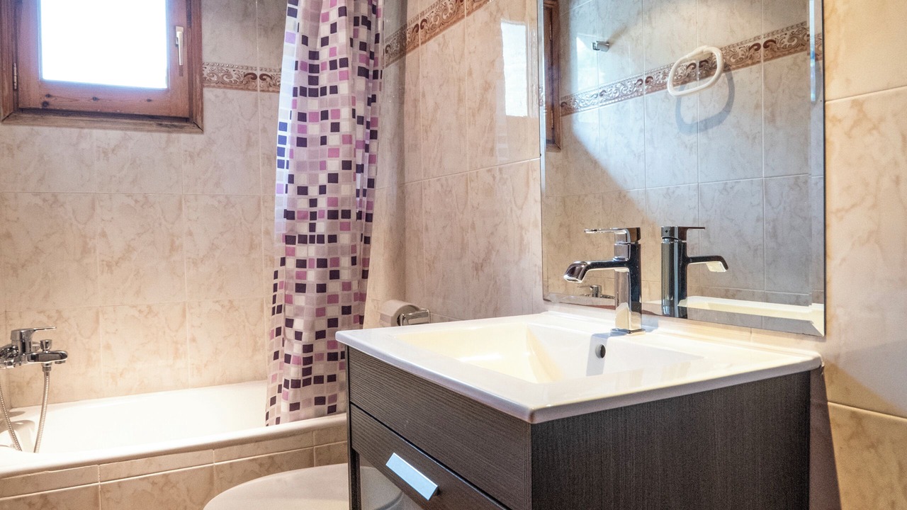Photo of Bathroom in Vall de Cardos