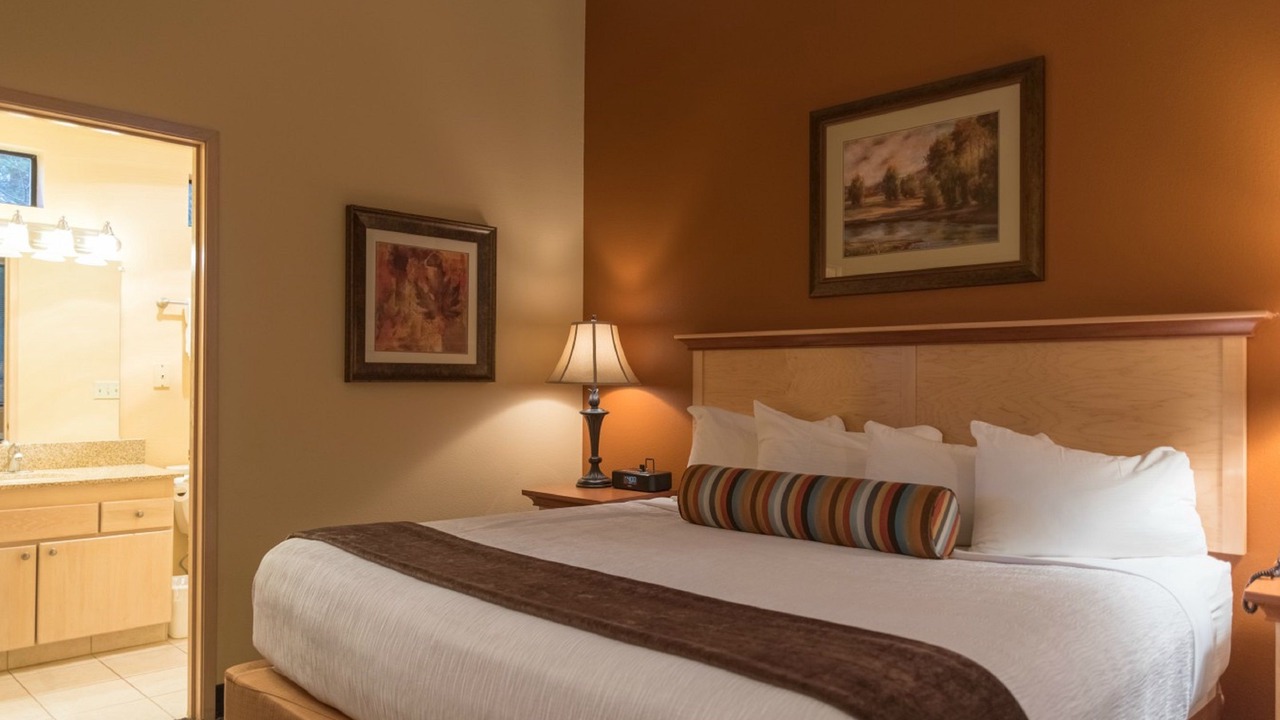 Photo of Bedroom in Welches