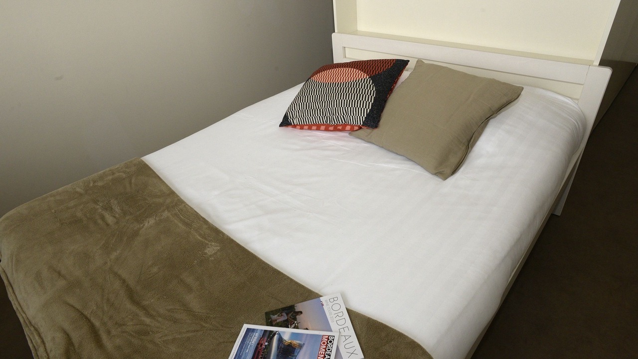 Photo of Bedroom in Lormont