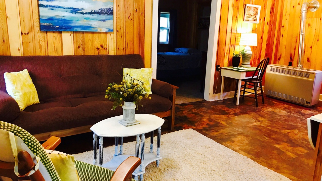 Photo of Livingroom in Ashland