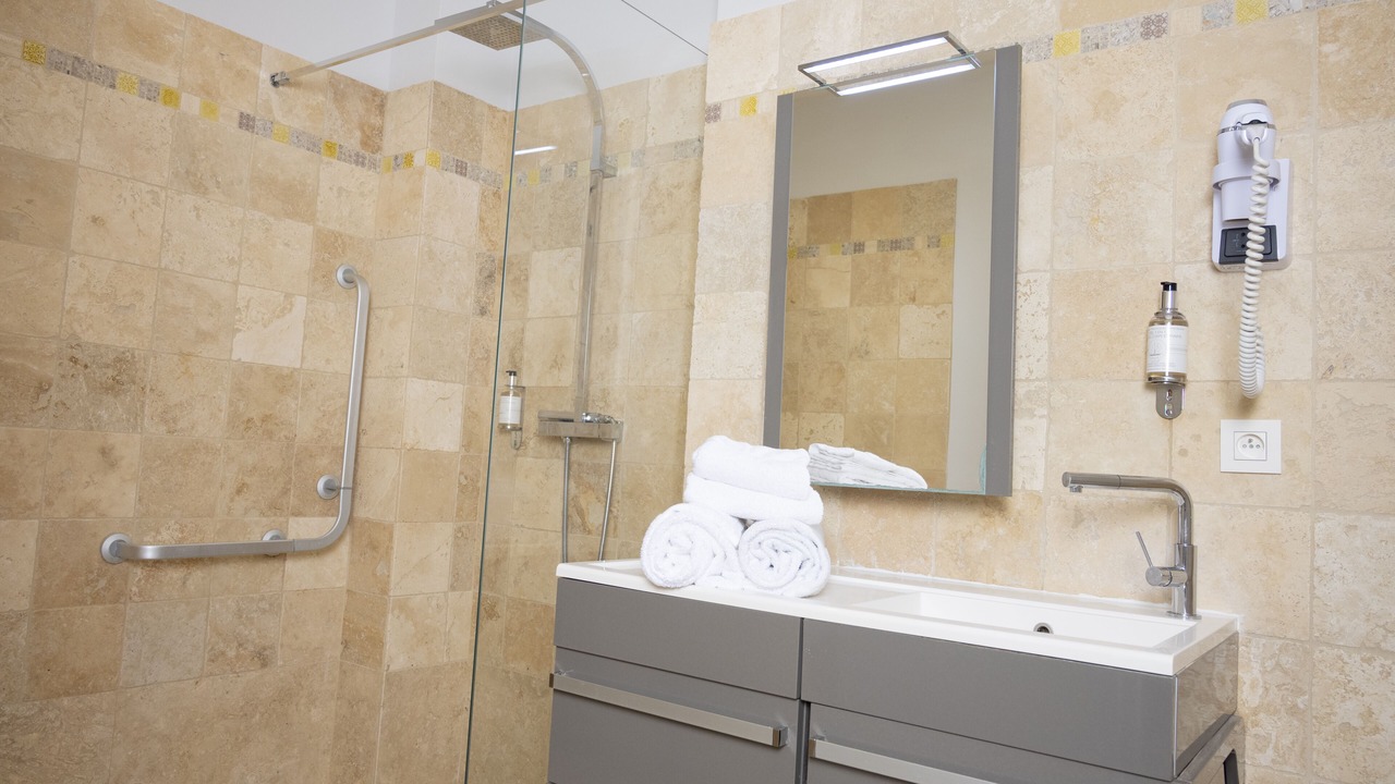 Photo of Bathroom in La Ciotat