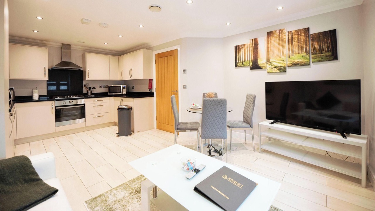 Photo of Others in Reading