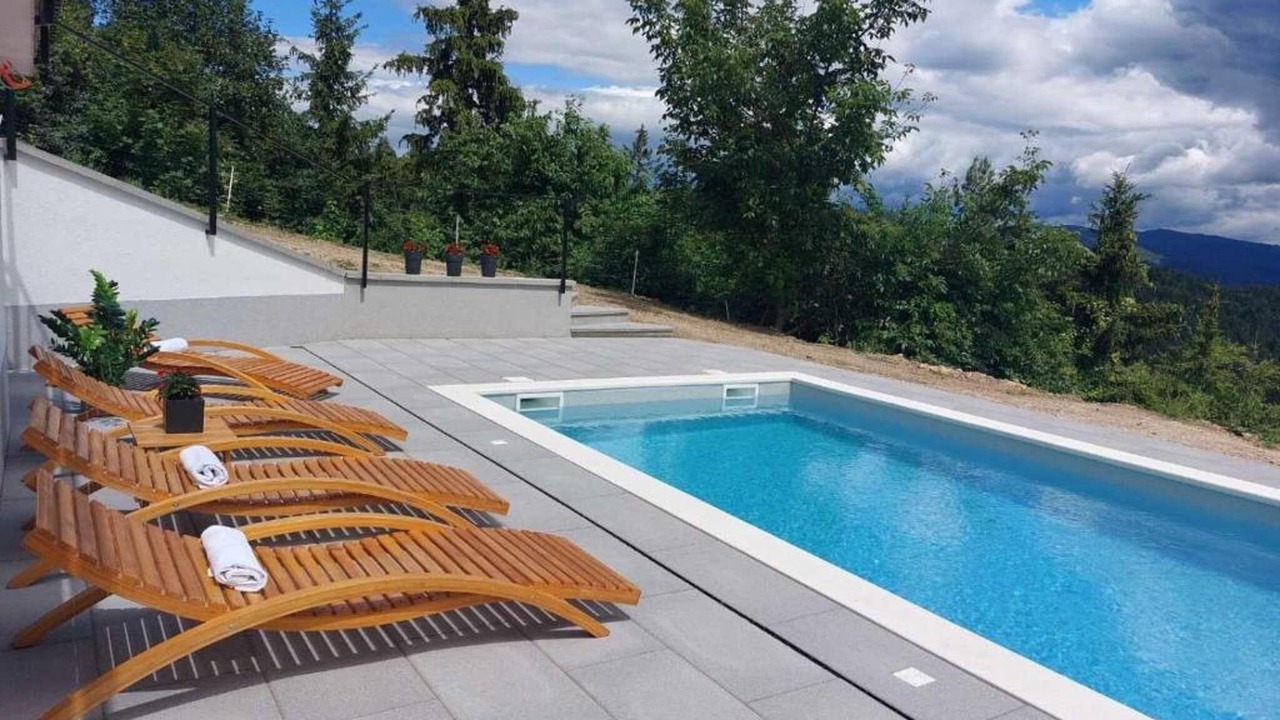Photo of Outdoor in Cabar