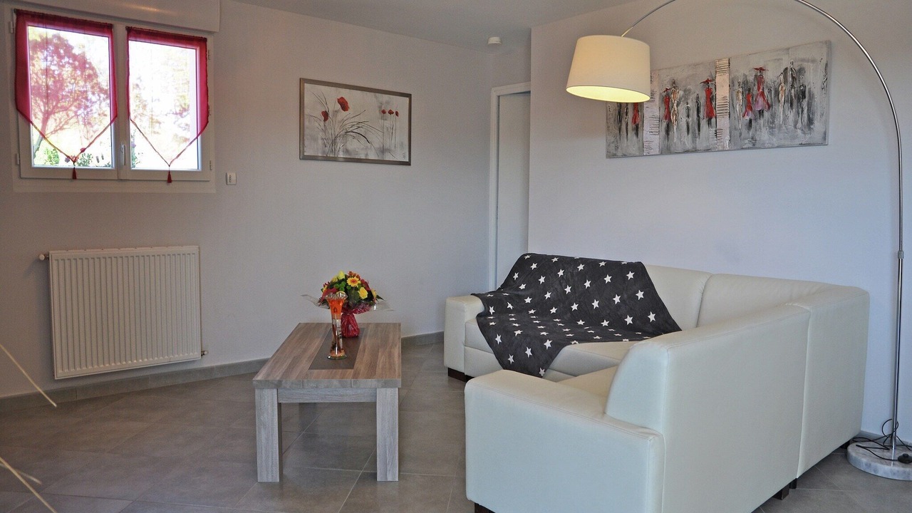 Photo of Livingroom in Saint-Victor-de-Malcap