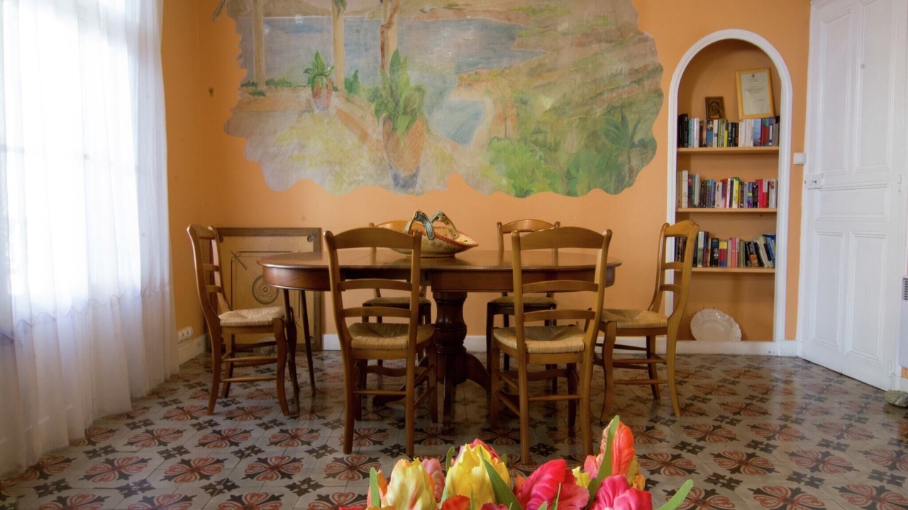 Photo of Livingroom in Thezan-les-Beziers