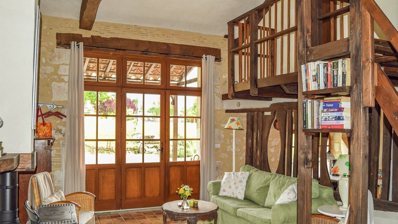 Photo of Livingroom in Saint-Eutrope-de-Born