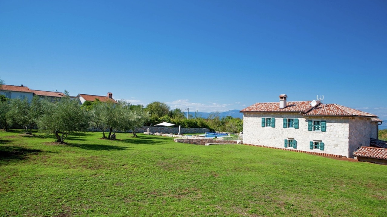Photo of Outdoor in Malinska-Dubasnica