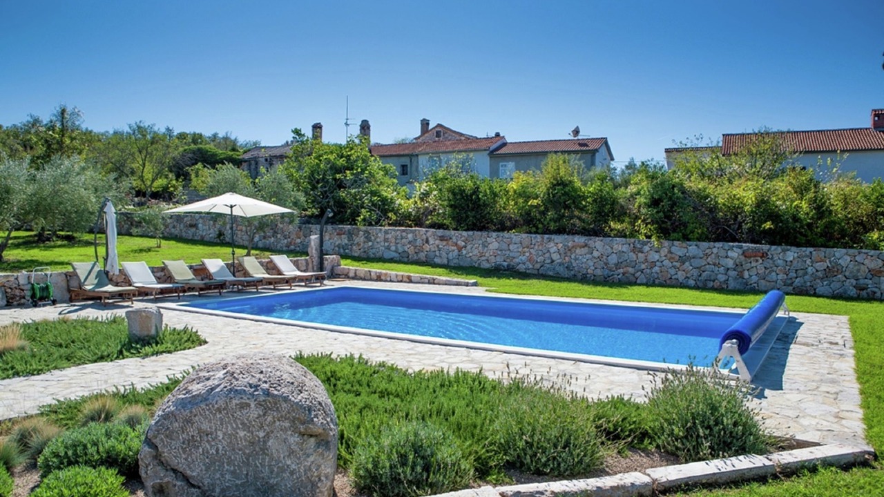 Photo of Outdoor in Malinska-Dubasnica