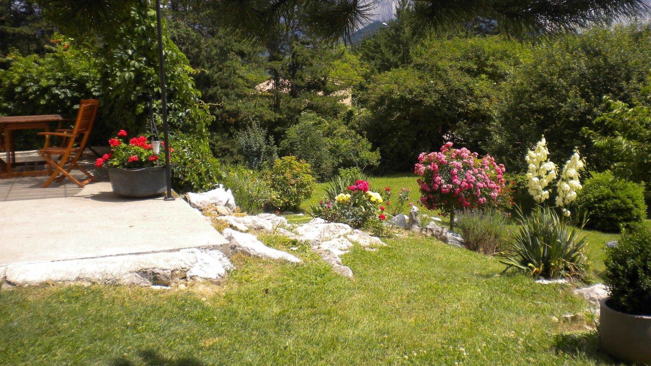 Photo of Patio Balcony in Marignac-en-Diois
