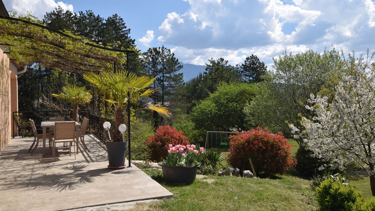 Photo of Patio Balcony in Marignac-en-Diois
