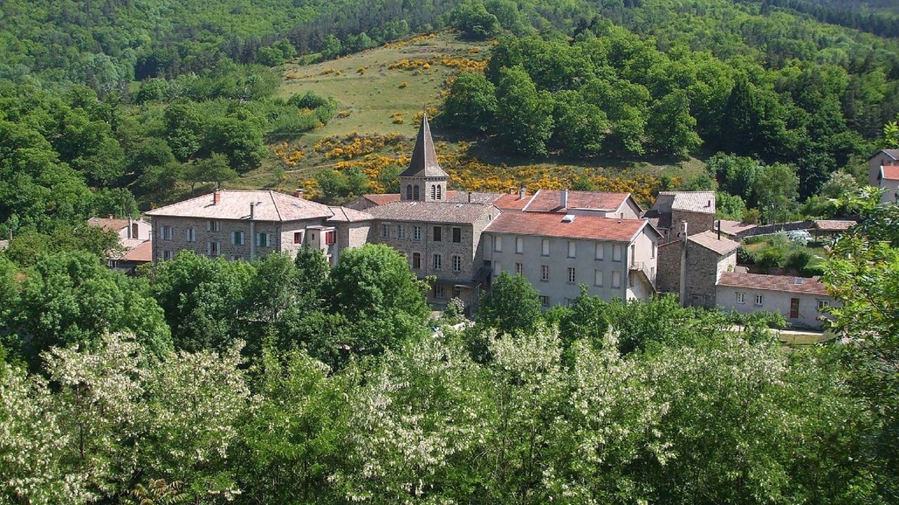 Photo of Others in Sauvain