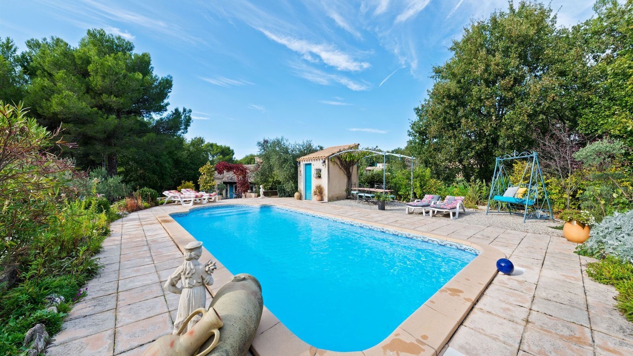 Photo of Outdoor in Lambesc