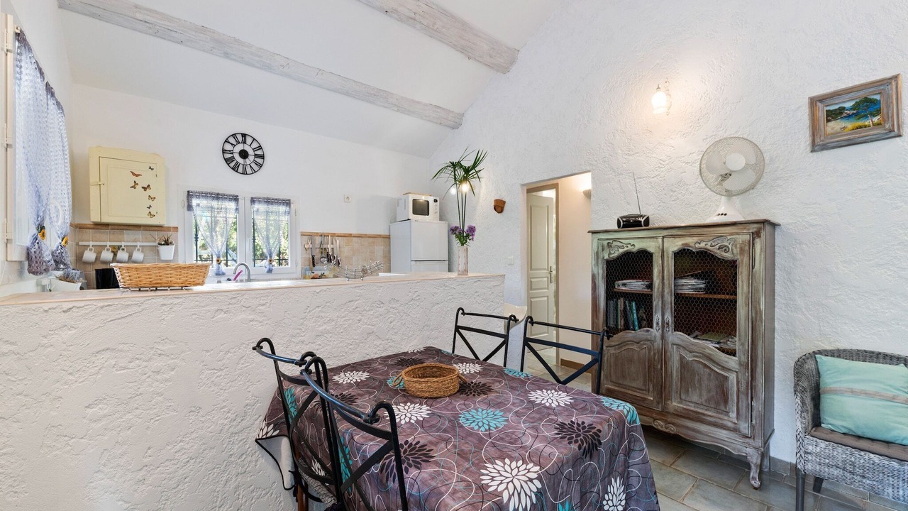 Photo of Livingroom in Lambesc