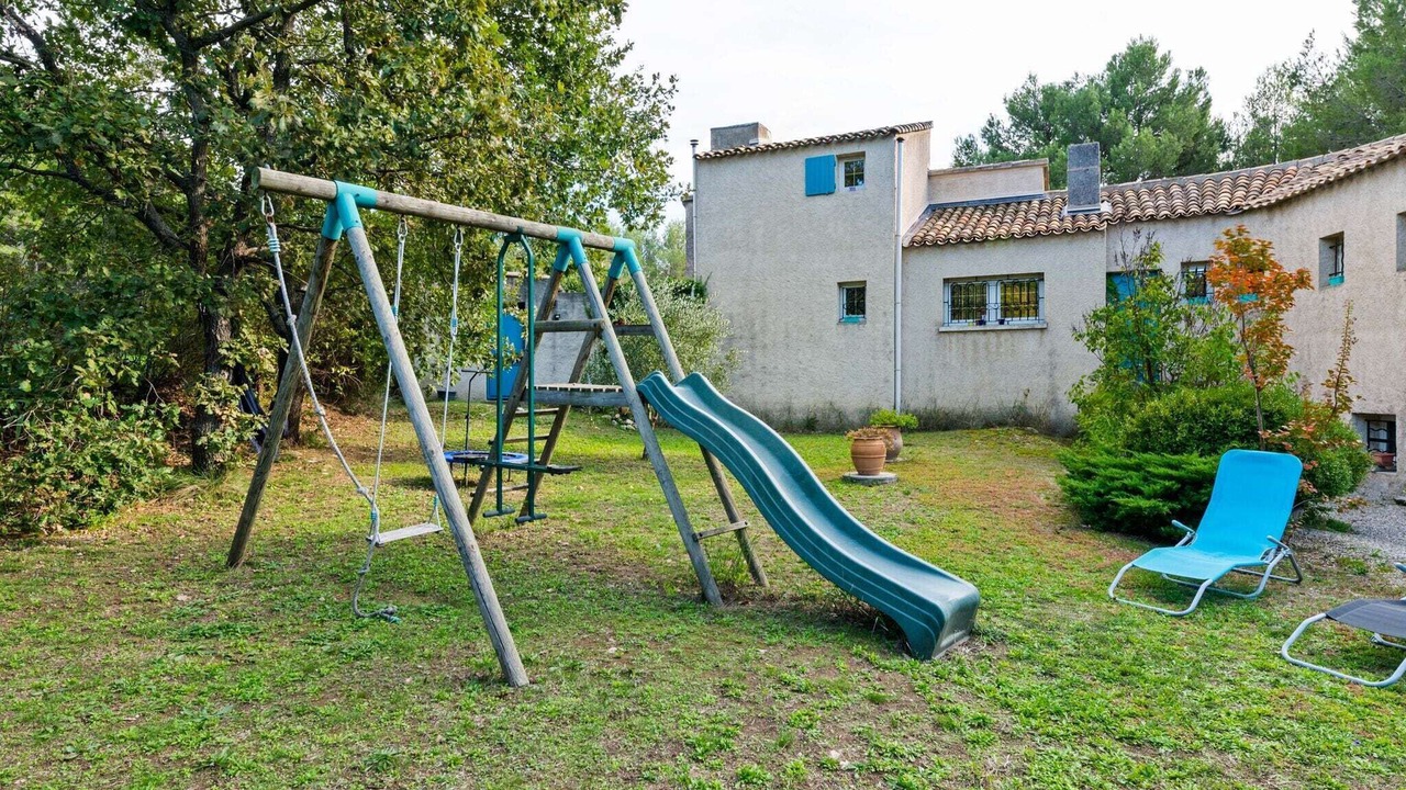 Photo of Outdoor in Lambesc