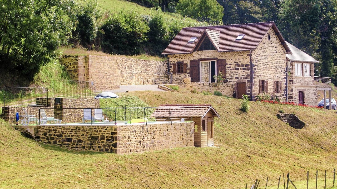 Photo of Outdoor in Serilhac