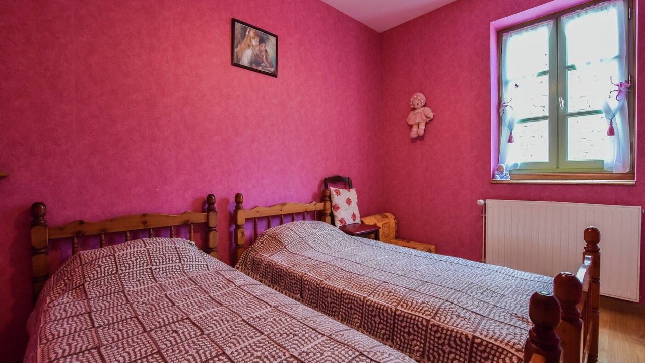 Photo of Others in Thedirac