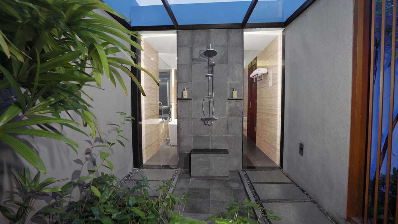Photo of Bathroom in Lagoi