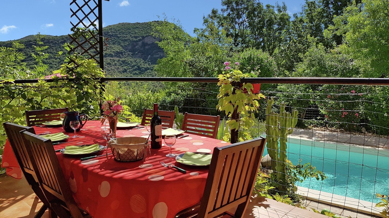 Photo of Patio Balcony in Saint-Bres