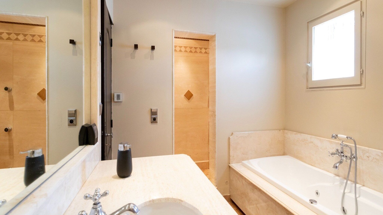 Photo of Bathroom in Narbonne