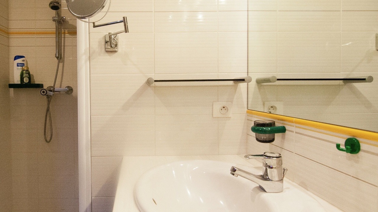 Photo of Bathroom in Nantheuil