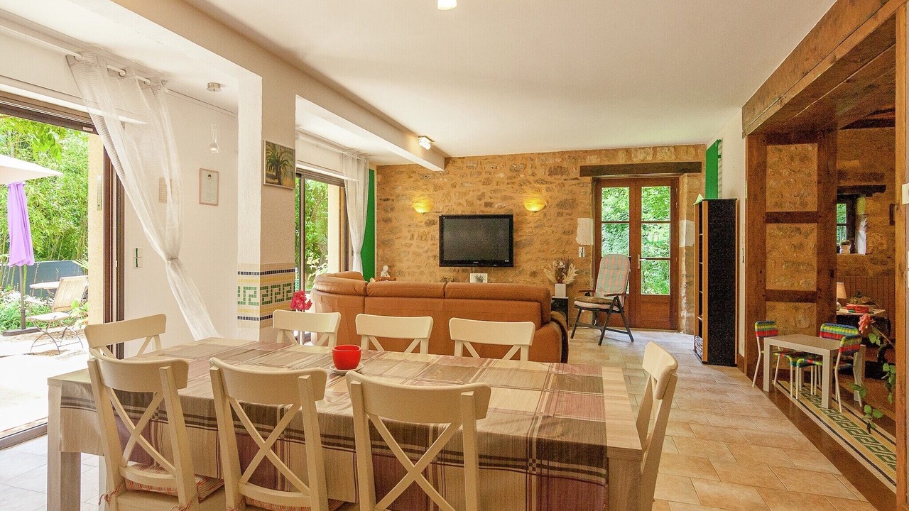 Photo of Livingroom in Nantheuil